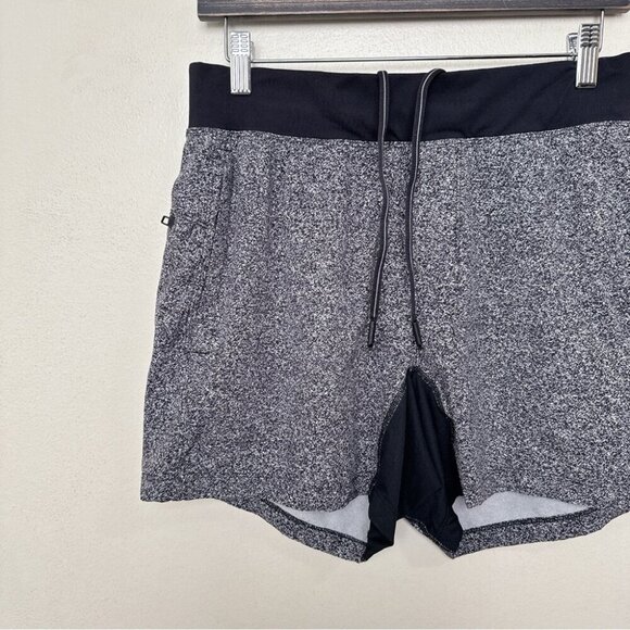 Lululemon Mens Medium T.H.E. Short Linerless 7" Carbon Mist Alpine - Picture 3 of 12